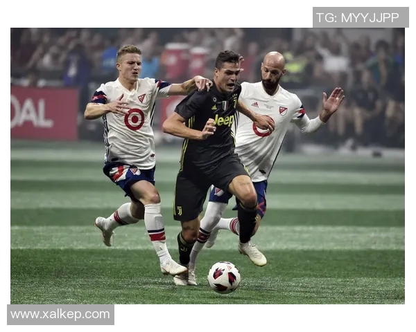 现役足球巨星风采展示五十位明星球员精彩瞬间图片合集